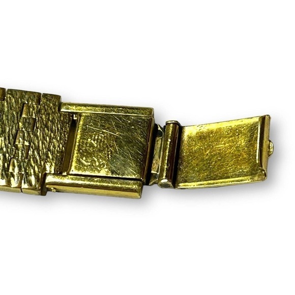 VTG Neiman Marcus Gold Tone Watch Womens Rectangle Wind Bracelet Germany Works main image 7